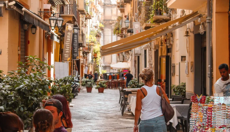 Local insights to mingle in Palermo